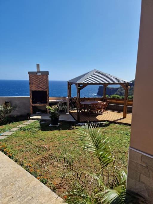 Charment Appartement Avec Vue Sur Mer เปอตี อีเลอ ภายนอก รูปภาพ